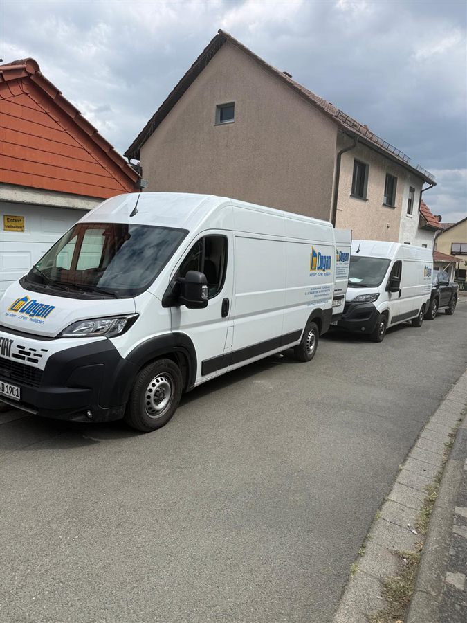 Fahrzeuge des mDogan Montageteams
